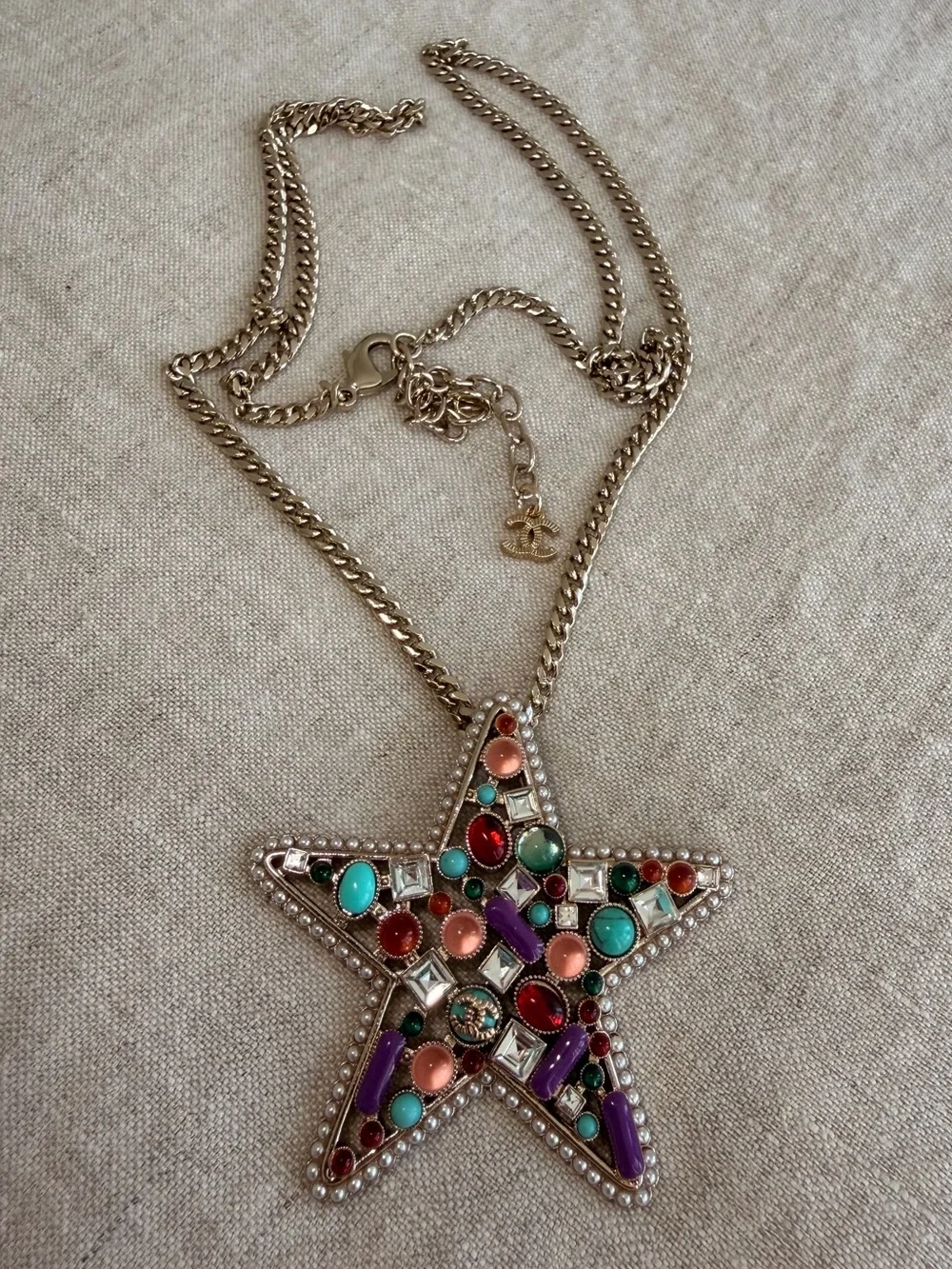 ⭐️Chanel Multicolor Star Pendant Necklace 🦄